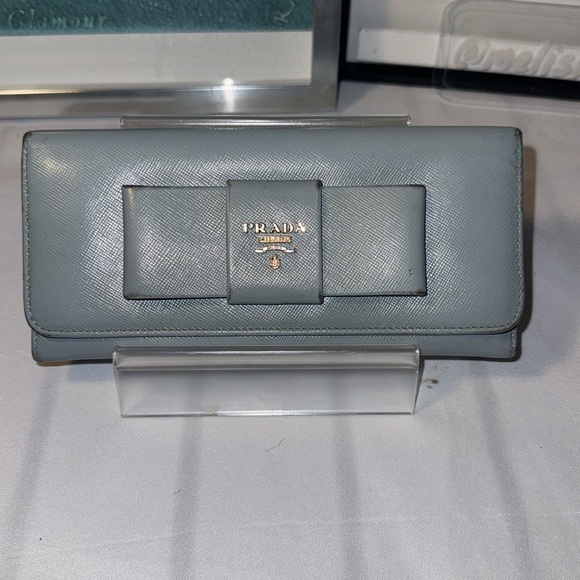 Authentic PRADA Saffiano Leather Fiocco Long Wallet Aqua GUC - Picture 3 of 12